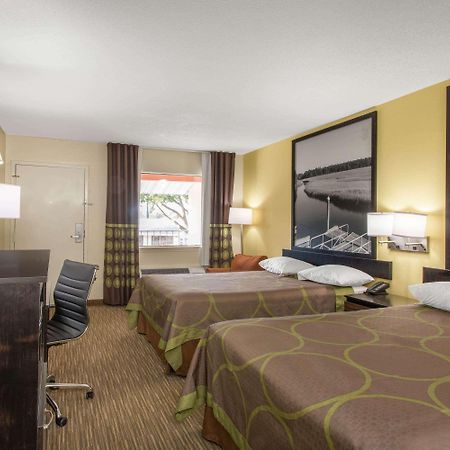 Super 8 Florence South Carolina Bagian luar foto