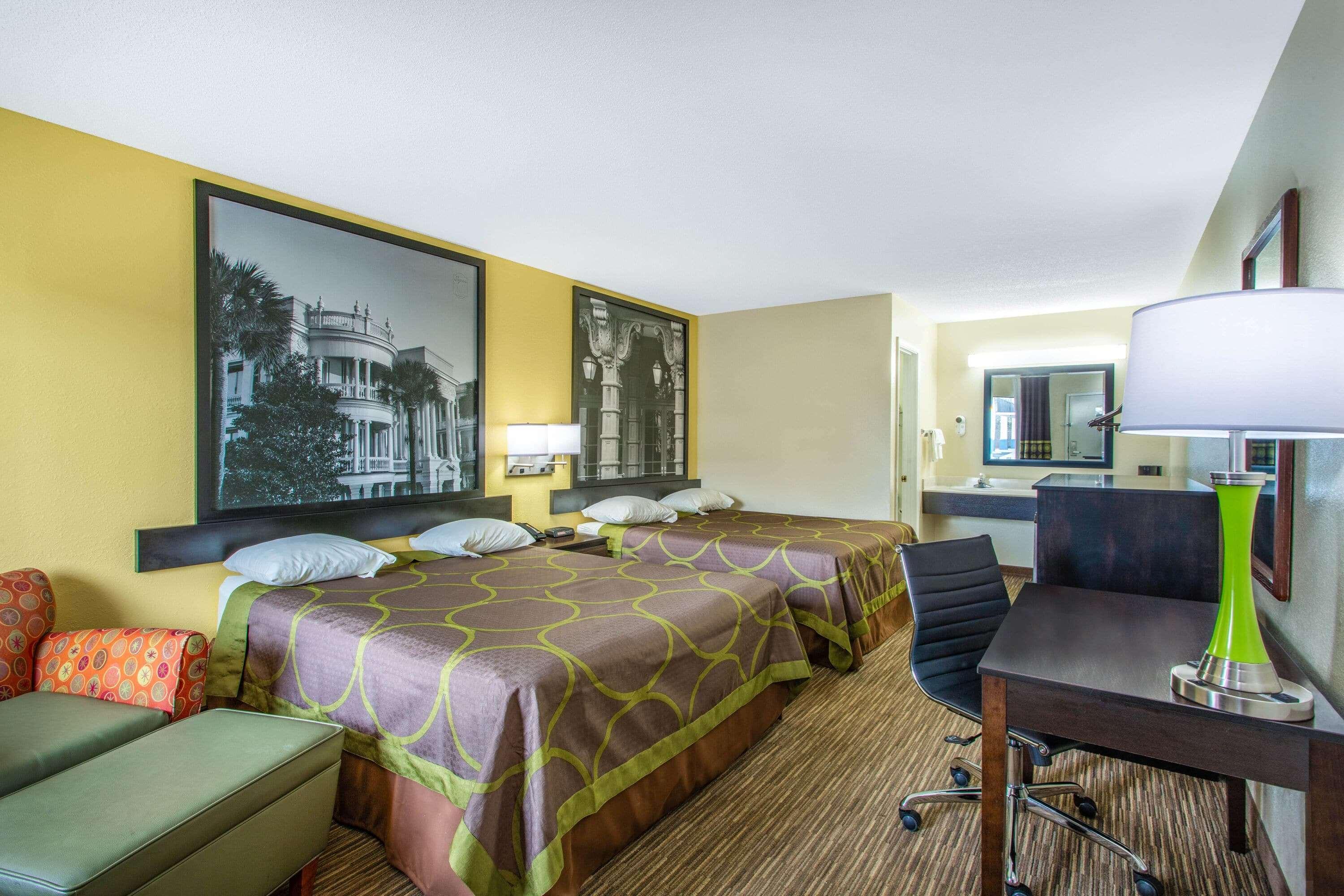 Super 8 Florence South Carolina Bagian luar foto