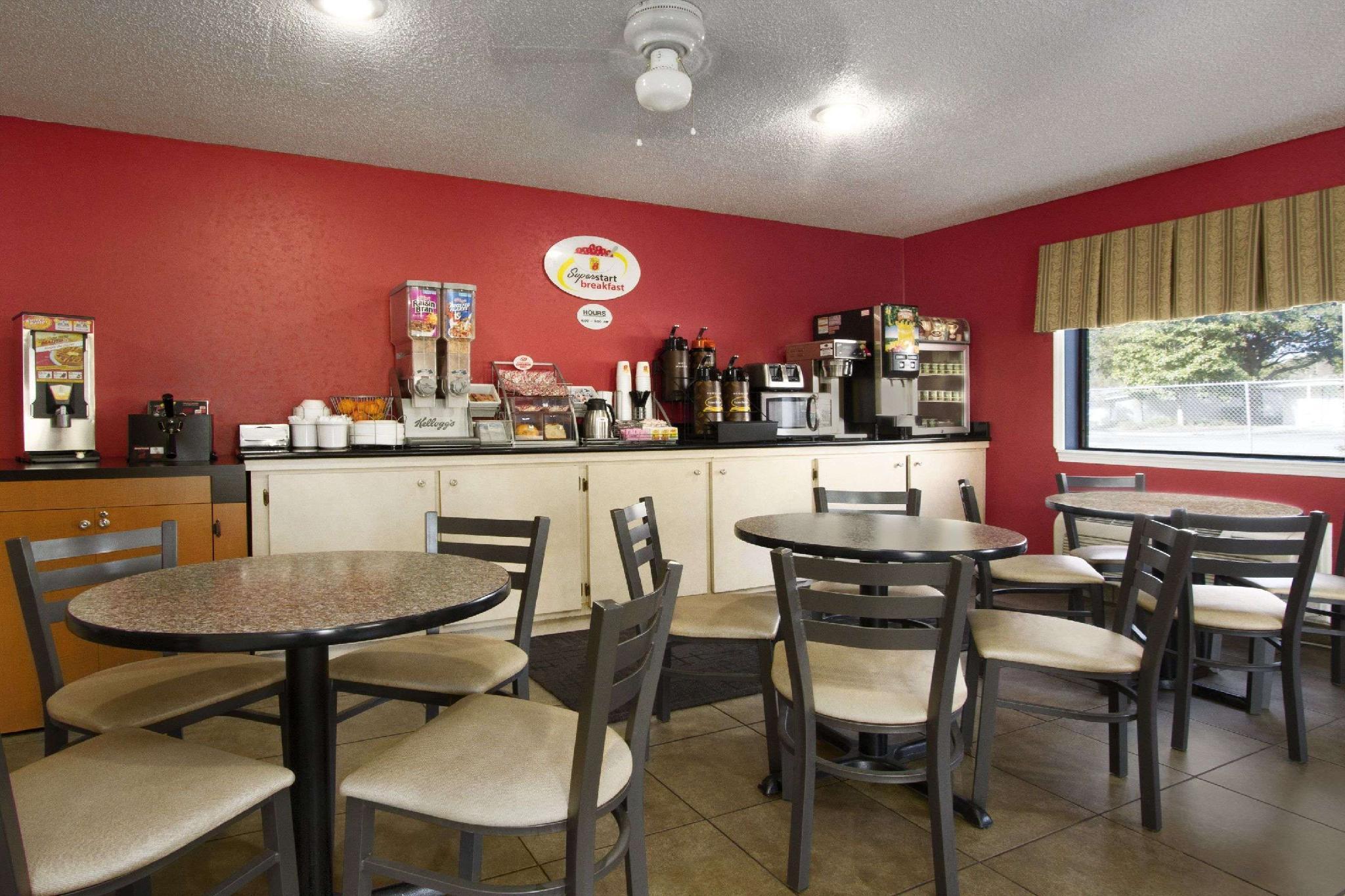 Super 8 Florence South Carolina Bagian luar foto